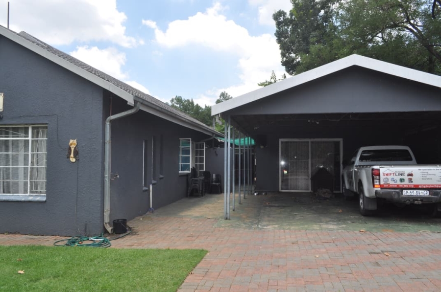 3 Bedroom Property for Sale in Sasolburg Ext 11 Free State